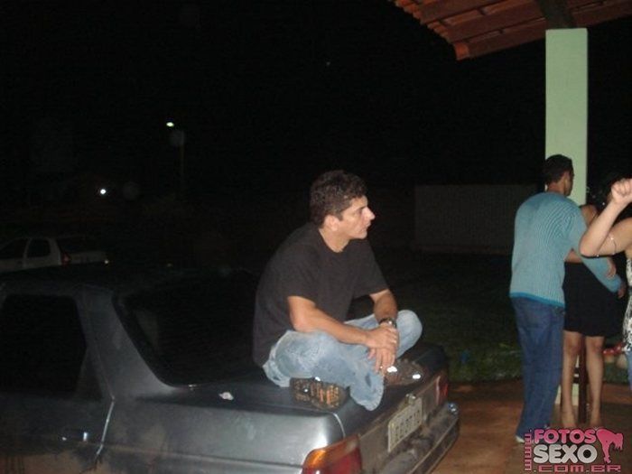 Safadinhas bebadas trepando gostoso com primos 4